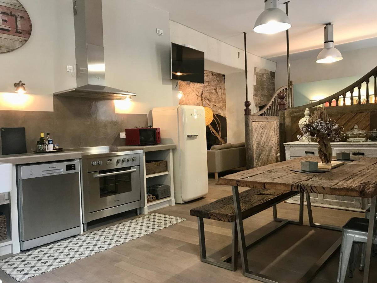 Apartamento Le Loft Des Antiquaires, LʼIsle-sur-la-Sorgue Exterior foto